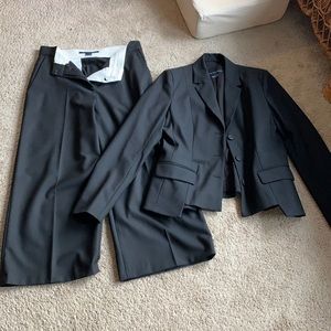 Like new French Connection suit